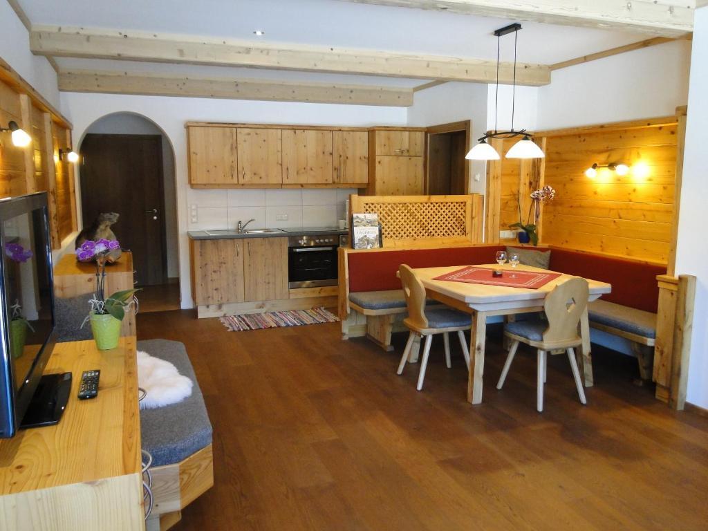Appartement Gipfelsturm Haus im Ennstal Exterior foto